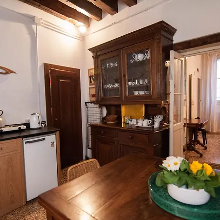 Casa 300 * Венеция